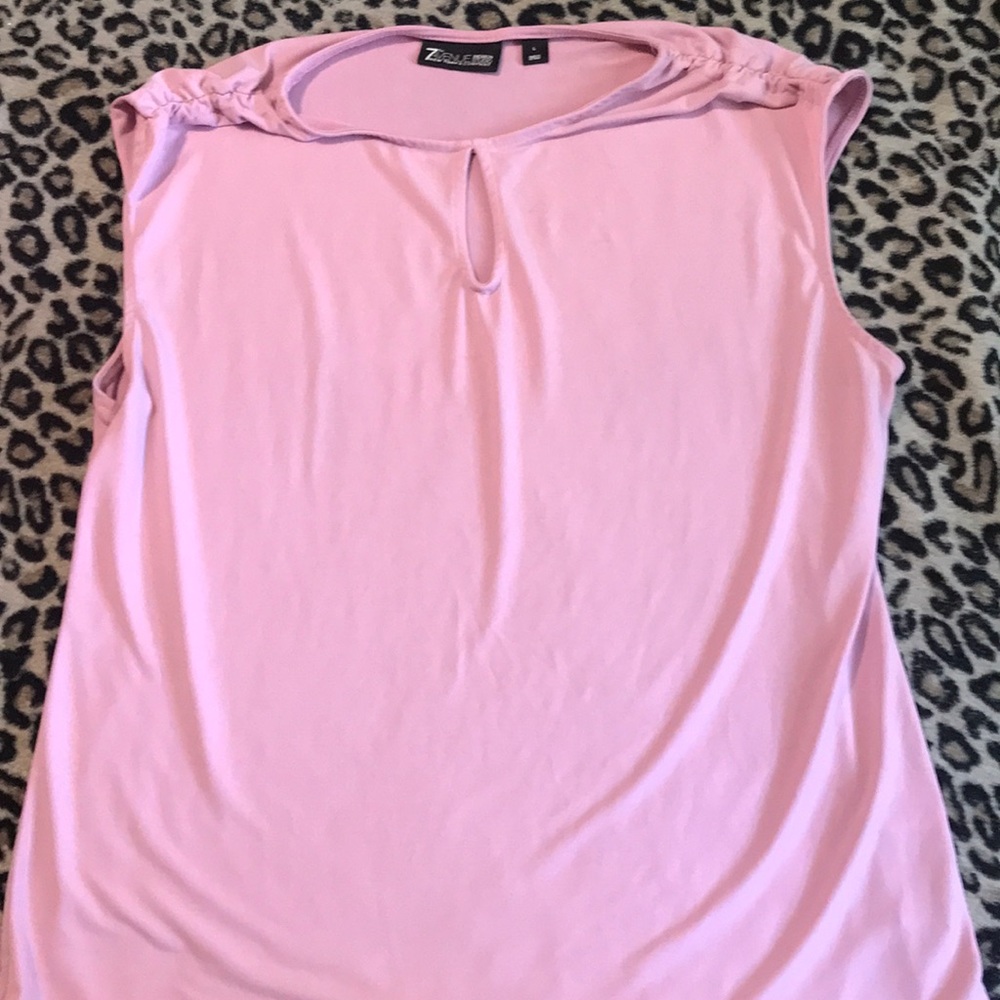 PInk sleeveless top